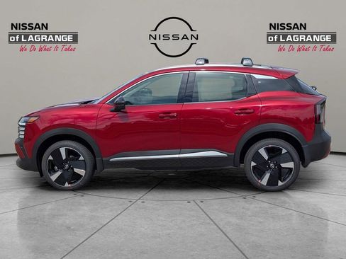 New 2026 Nissan Kicks SR FWD image 8