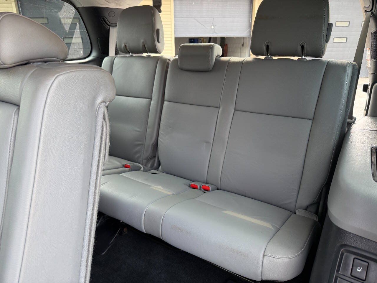Used 2018 Toyota Sequoia Limited w/ Safety & Convenience Package AWD/4WD image 26