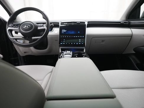Used 2022 Hyundai Tucson Limited AWD/4WD image 5