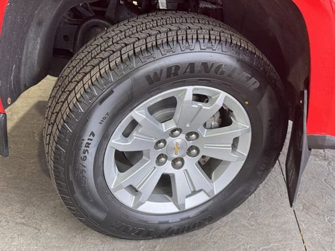 Used 2016 Chevrolet Colorado LT image 11