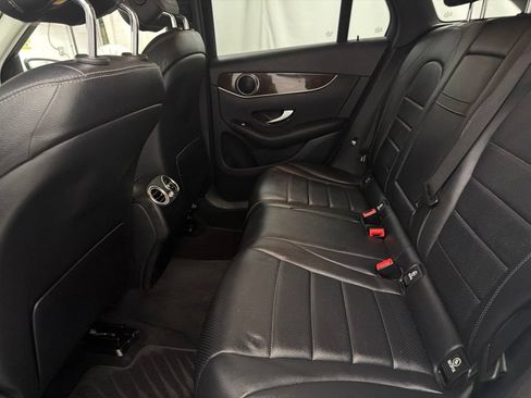 Used 2016 Mercedes-Benz GLC 300 4MATIC image 20