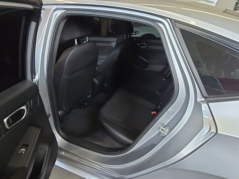 Used 2024 Honda Civic Sport image 13