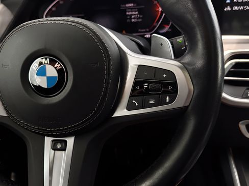 Used 2022 BMW X7 xDrive40i w/ M Sport Package AWD/4WD image 15