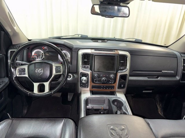 Used 2015 RAM 1500 Laramie w/ Convenience Group AWD/4WD image 20