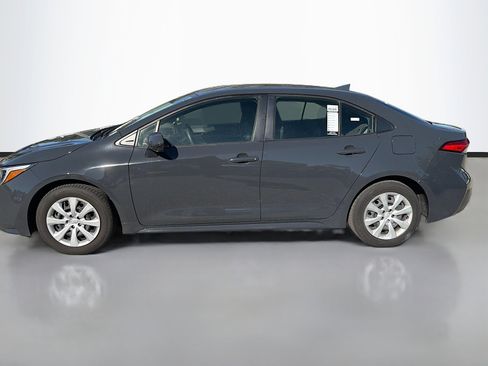 Used 2024 Toyota Corolla LE image 6