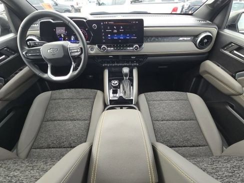 Used 2024 Chevrolet Colorado ZR2 w/ Safety Package image 24