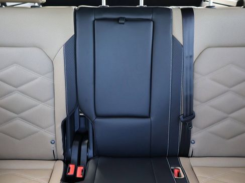 New 2026 Volkswagen Atlas Cross Sport SE AWD/4WD image 14