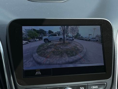 Used 2024 Chevrolet Malibu LT image 19