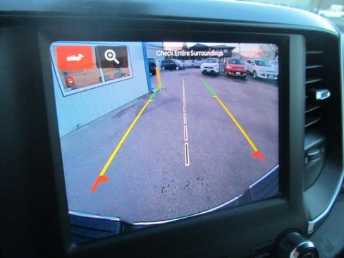 Used 2024 RAM 2500 Big Horn image 19