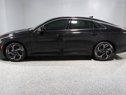 Used 2025 Kia K5 GT-Line AWD/4WD image 10