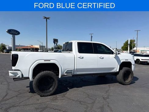 Used 2024 GMC Sierra 3500 Denali Ultimate AWD/4WD image 5