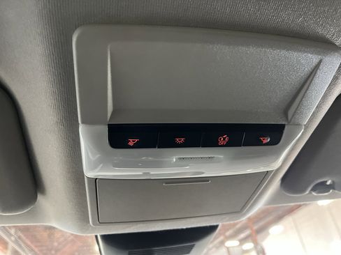 Used 2025 Nissan Sentra SV w/ Trunk Package FWD image 21