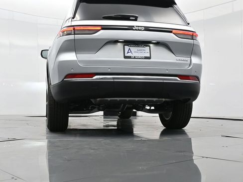 New 2025 Jeep Grand Cherokee Laredo X image 38