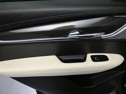 Used 2024 Cadillac XT6 Sport w/ Technology Package image 20