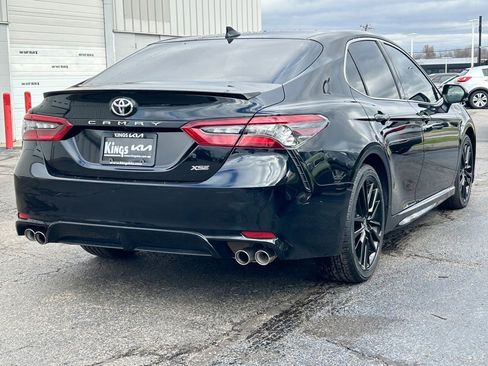 Used 2022 Toyota Camry XSE image 7