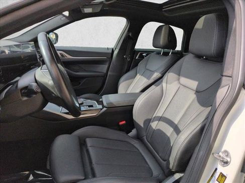 Used 2024 BMW i4 eDrive40 w/ Premium Package RWD image 17