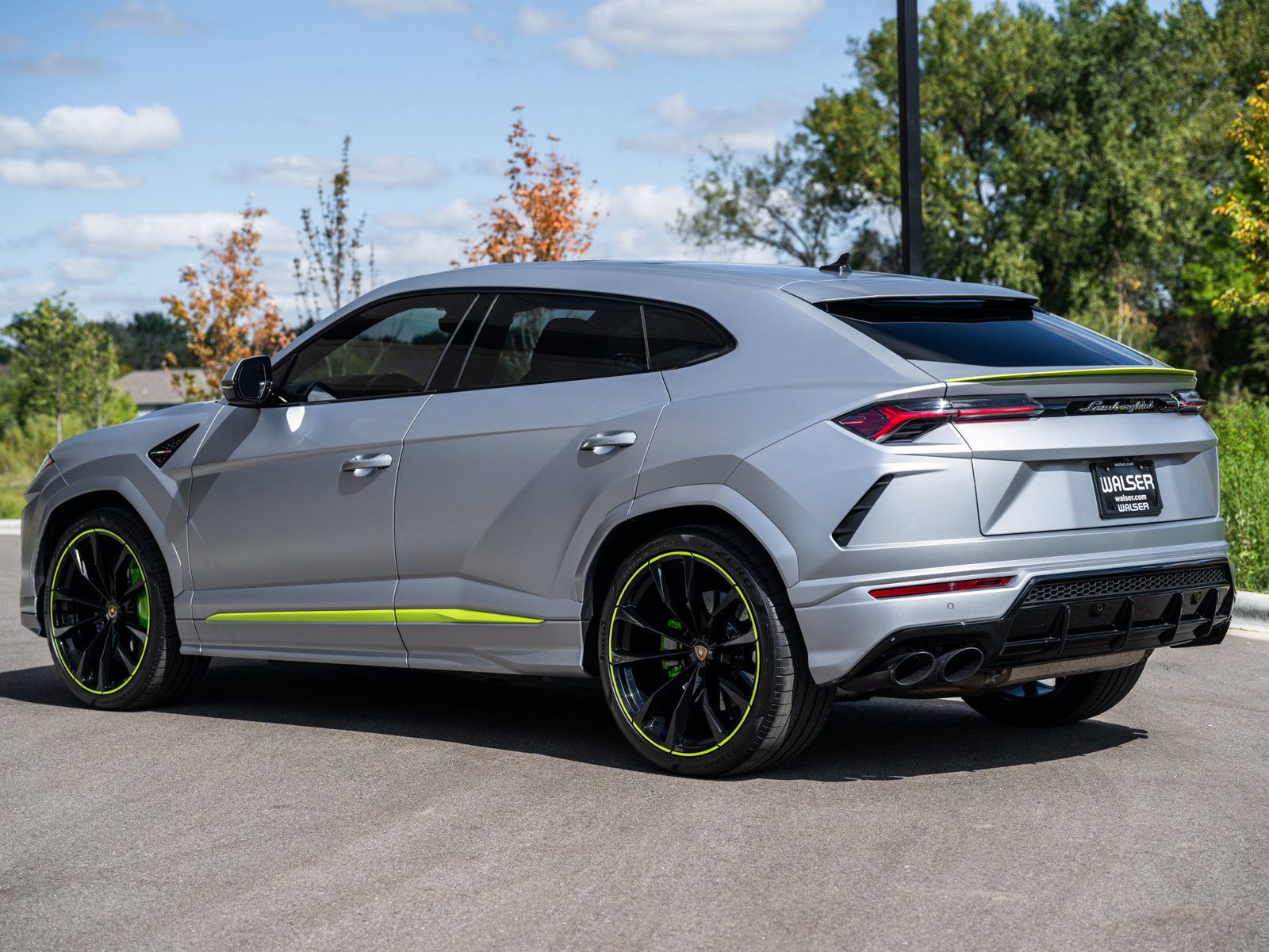Used 2021 Lamborghini Urus AWD/4WD image 40