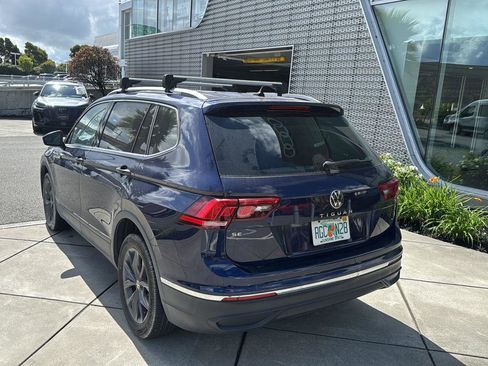 Used 2023 Volkswagen Tiguan SE FWD image 8