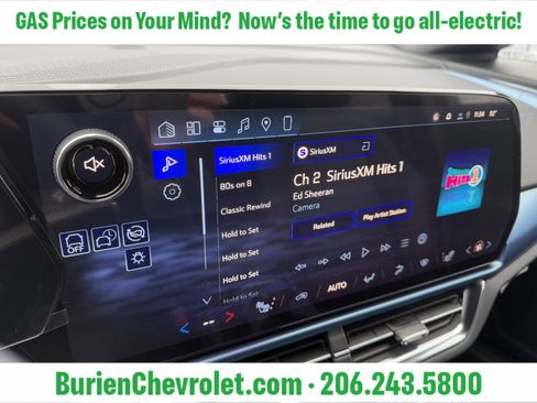 New 2026 Chevrolet Equinox EV LT FWD image 18