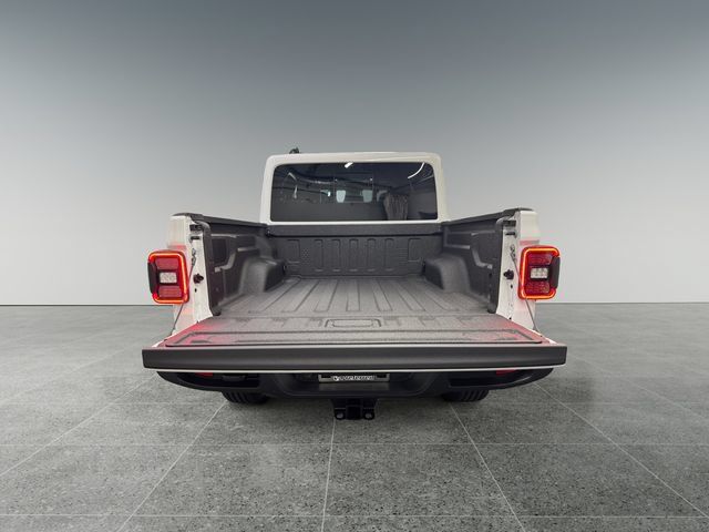 Used 2026 Jeep Gladiator Mojave AWD/4WD image 16
