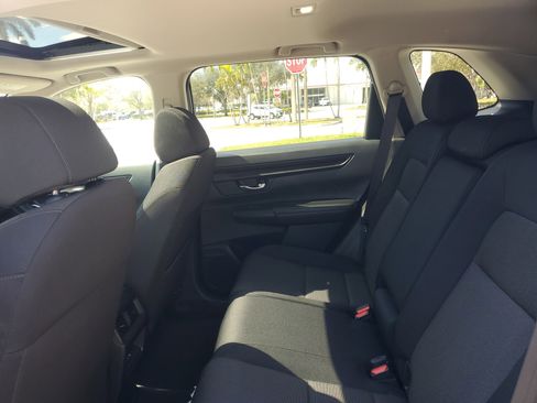 Used 2024 Honda CR-V EX image 11