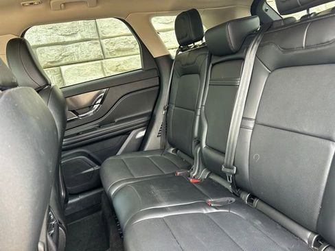 Used 2024 Lincoln Corsair Reserve w/ Equipment Group 201A image 9