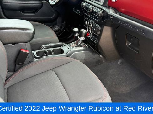Used 2022 Jeep Wrangler Unlimited Rubicon w/ Cold Weather Group AWD/4WD image 17
