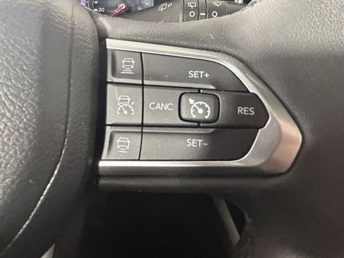 Used 2023 Jeep Compass Limited w/ Sun and Sound Group AWD/4WD image 25