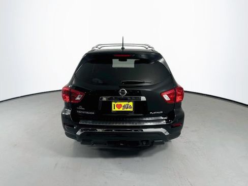 Used 2018 Nissan Pathfinder Platinum FWD image 8