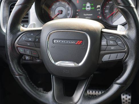 Used 2017 Dodge Charger R/T RWD image 25