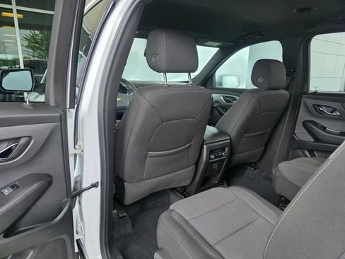 Used 2023 Chevrolet Traverse LT AWD/4WD image 20