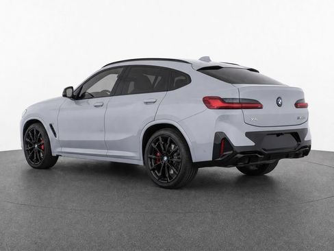 Used 2024 BMW X4 M40i AWD/4WD image 3