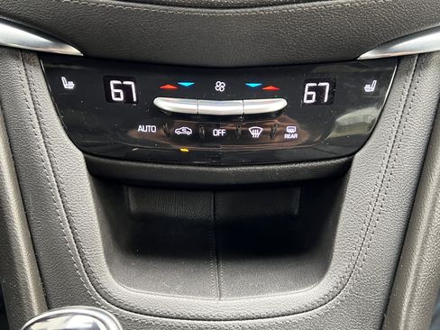 Used 2020 Cadillac XT5 Luxury FWD image 29