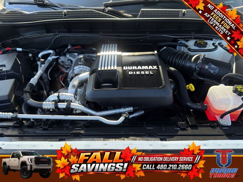 Used 2025 GMC Sierra 1500 AT4 w/ AT4 Premium Package AWD/4WD image 18