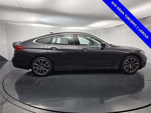 Used 2019 BMW 640i Gran Turismo xDrive w/ Premium Package image 12