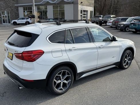 Used 2018 BMW X1 xDrive28i image 5