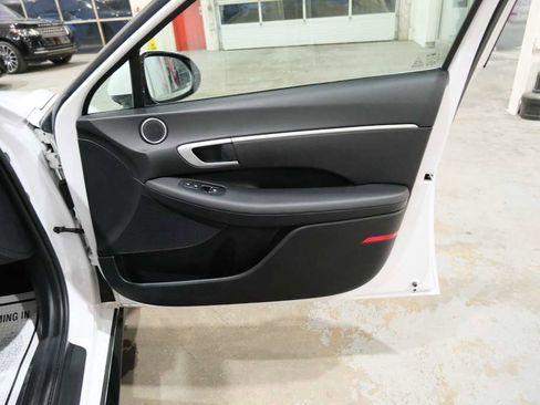 Used 2025 Hyundai Sonata SEL FWD image 32