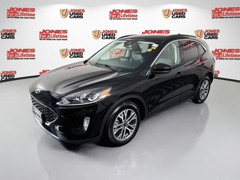 Used 2022 Ford Escape SEL w/ Technology Package AWD/4WD image 14