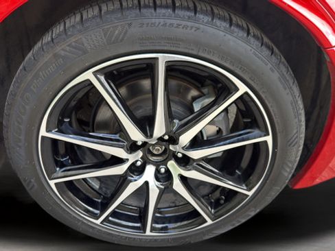Used 2022 Toyota GR86 RWD image 30