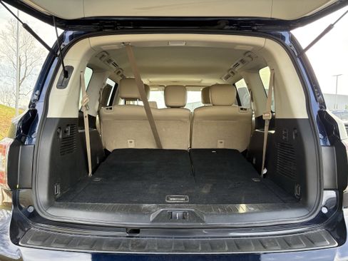 Used 2019 Nissan Armada SL w/ Premium Package image 12