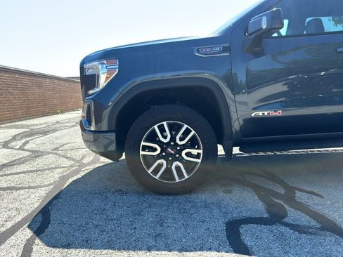 Used 2022 GMC Sierra 1500 AT4 w/ AT4 Premium Package AWD/4WD image 15