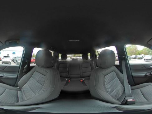 Used 2025 Chevrolet Equinox LT image 40