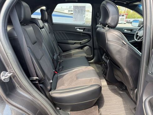 Used 2019 Ford Edge ST w/ Convenience Package AWD/4WD image 23