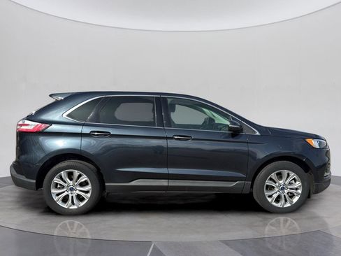 Certified 2022 Ford Edge Titanium AWD/4WD image 7