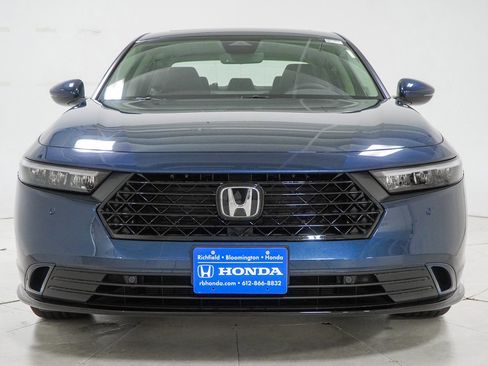 New 2025 Honda Accord EX-L image 2