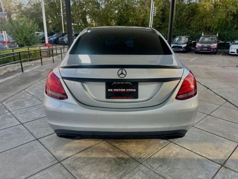 Used 2017 Mercedes-Benz C 300 4MATIC Sedan image 3