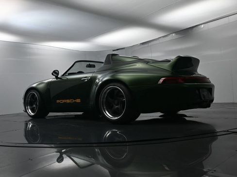 Used 1995 Porsche 911 Carrera RWD image 52