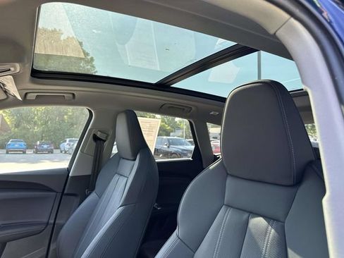 Used 2025 Audi Q5 Premium Plus w/ Premium Plus AWD/4WD image 27