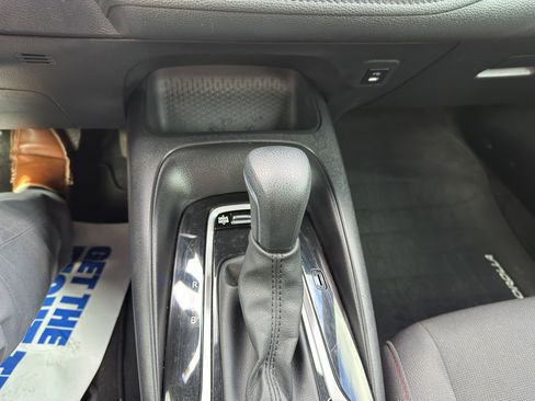 Used 2025 Toyota Corolla SE image 17