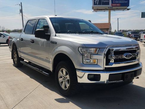 Used 2015 Ford F150 XLT w/ Trailer Tow Package AWD/4WD image 8